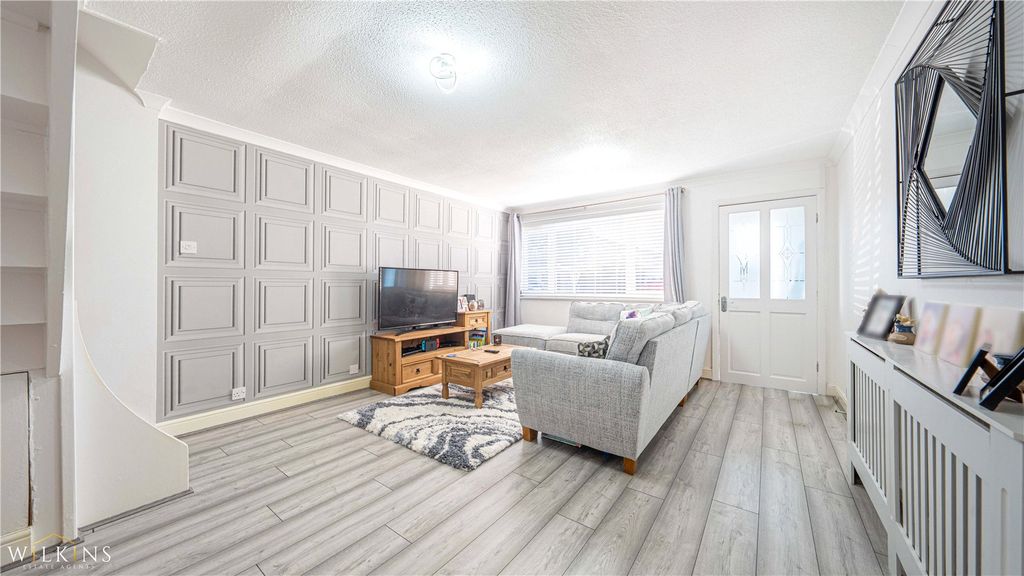 Property photo 3 of 25 Picture No. 18