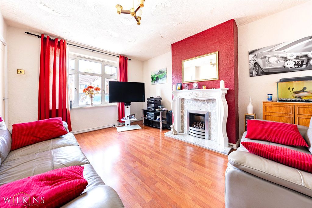 Property photo 3 of 19 Picture No. 09