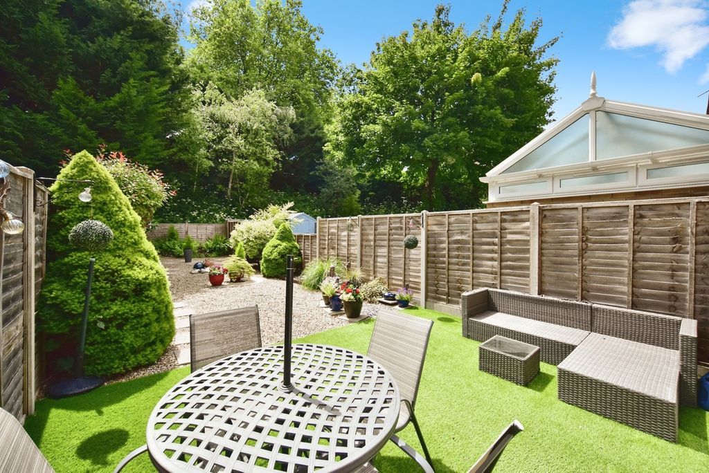 Property photo 1 of 17 Rear Garden
