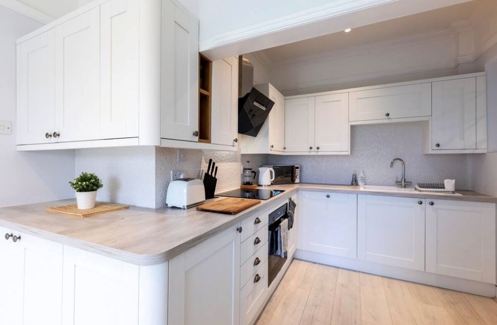 Additional image 8 of 4 bed detached house for saleSouthcliff Park, Clacton-On-Sea CO15