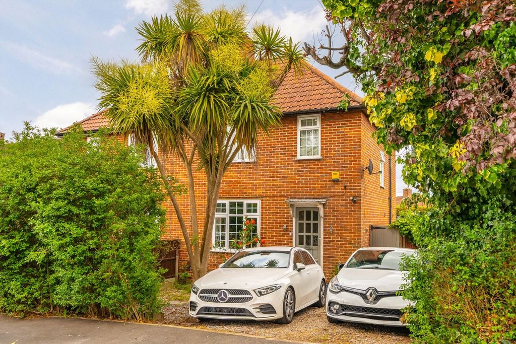 Property photo 1 of 7