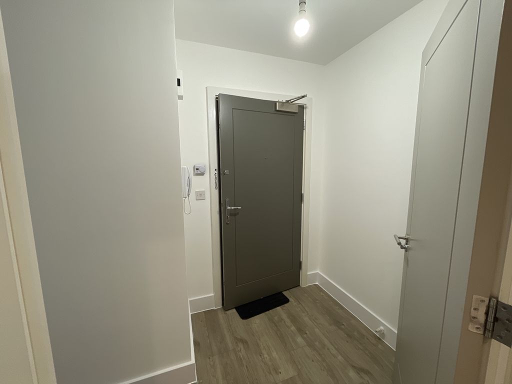 Property photo 2 of 15 Gallery