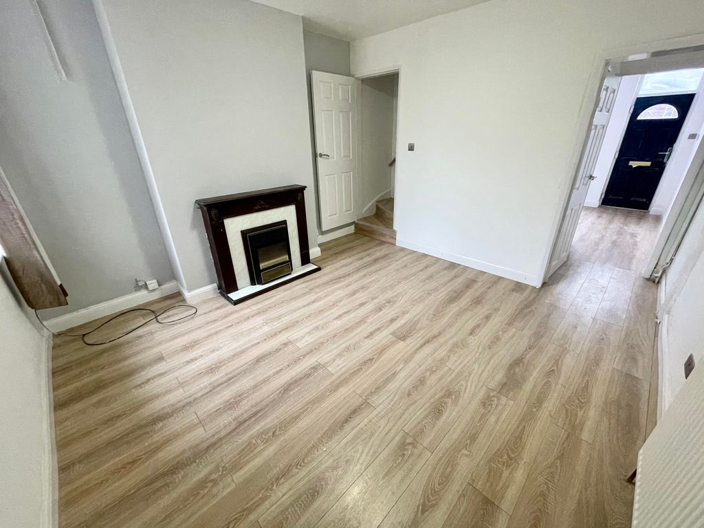 Property photo 3 of 13 Image