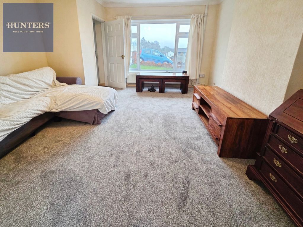 Property photo 2 of 11 Pbox-Img.Jpg