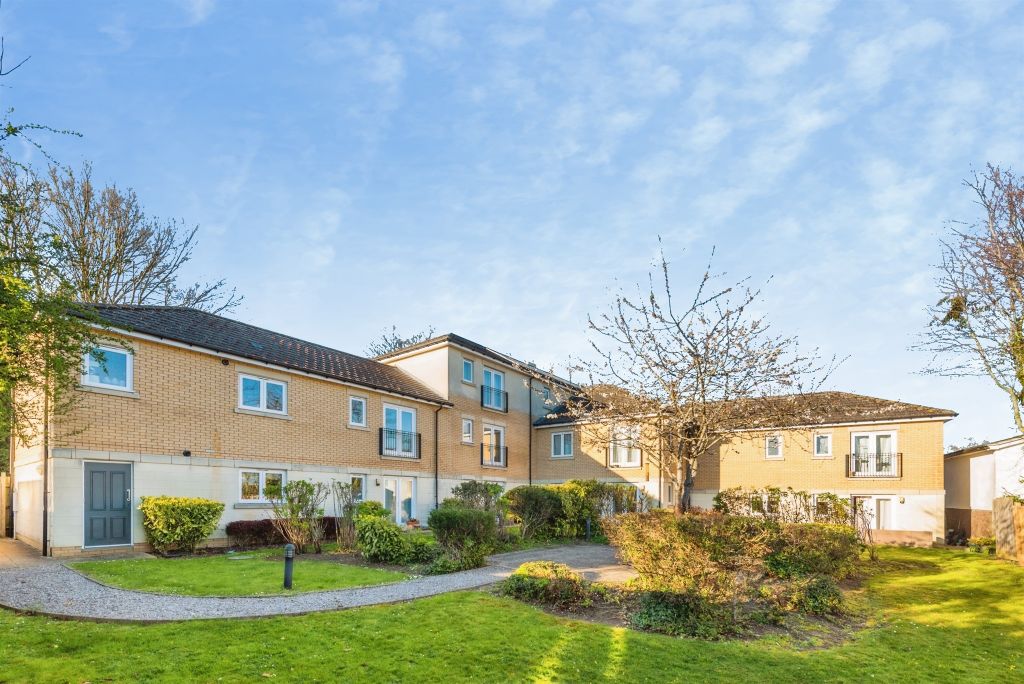 Property photo 2 of 14