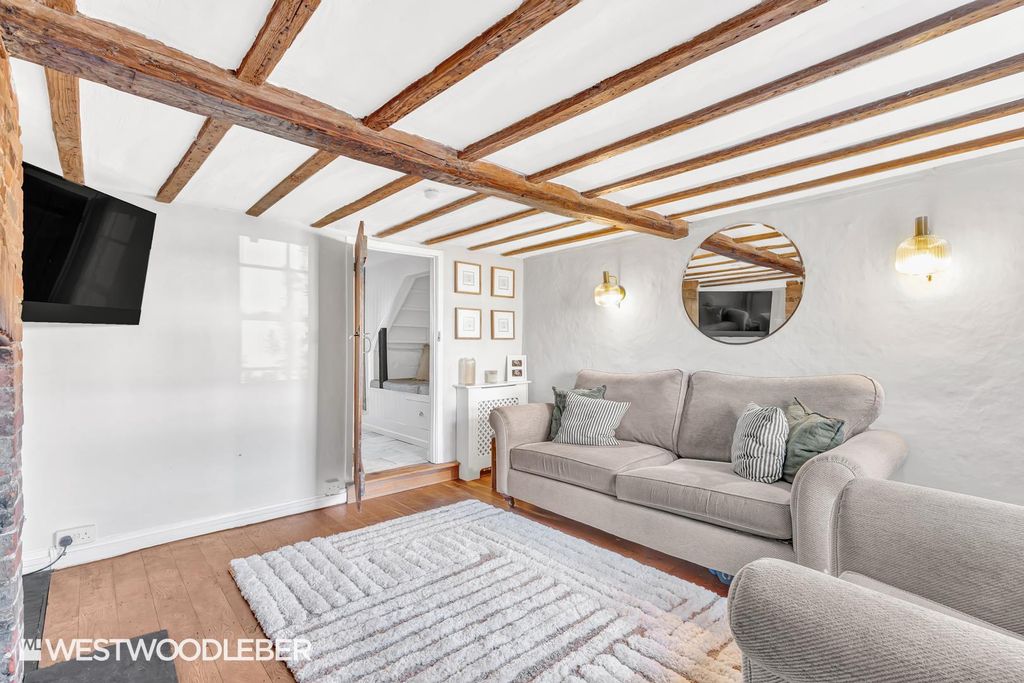 Property photo 3 of 19 Highstreet_13.Jpg