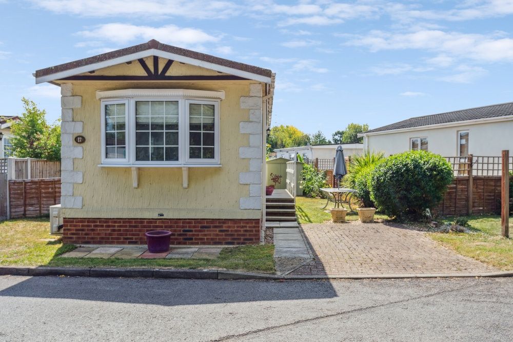 Property photo 1 of 20