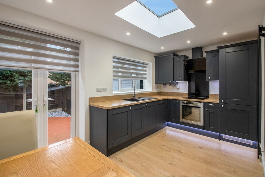 Property photo 2 of 14 Img_3056-Hdr