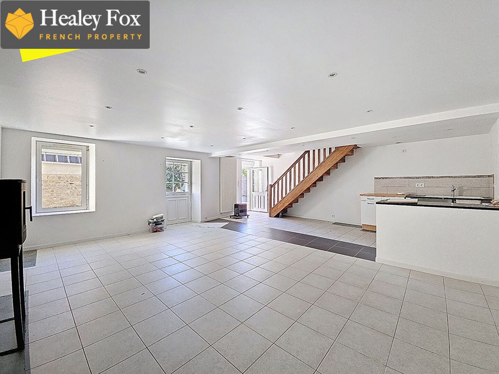 Property photo 3 of 13