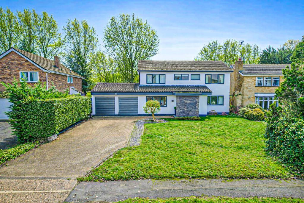 Property photo 1 of 34