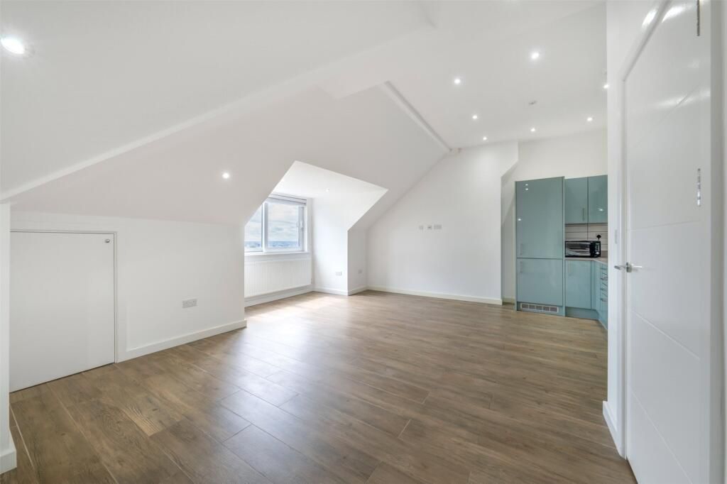 Property photo 1 of 11 2Â Bedroom Flat For Rent