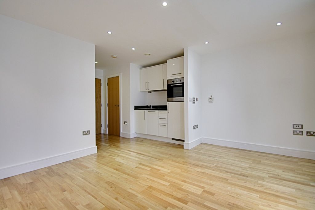Property photo 3 of 5