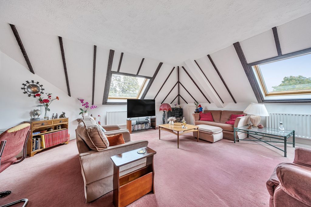 Property photo 2 of 20 Reception Room