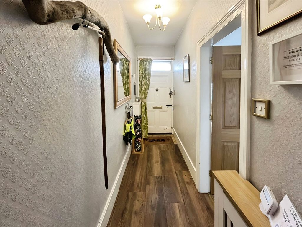 Property photo 2 of 15 Entrance Hallway