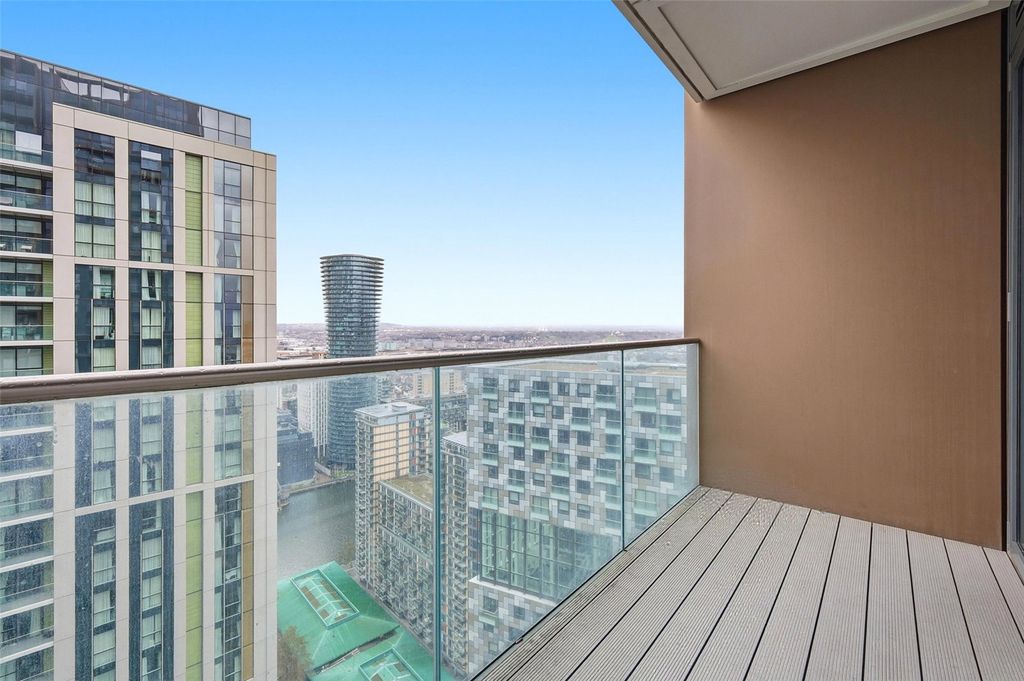 Property photo 3 of 19 Picture No. 22