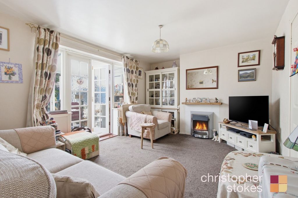 Property photo 2 of 18 5223823