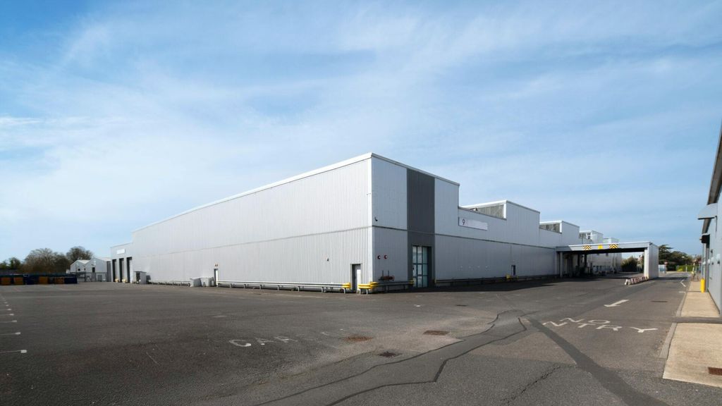 Property photo 1 of 16 Unit 9 Kenwood Business Park Angle View 2.Jpg