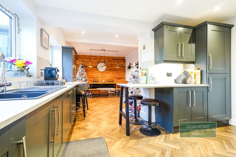 Property photo 2 of 27 Photo 9