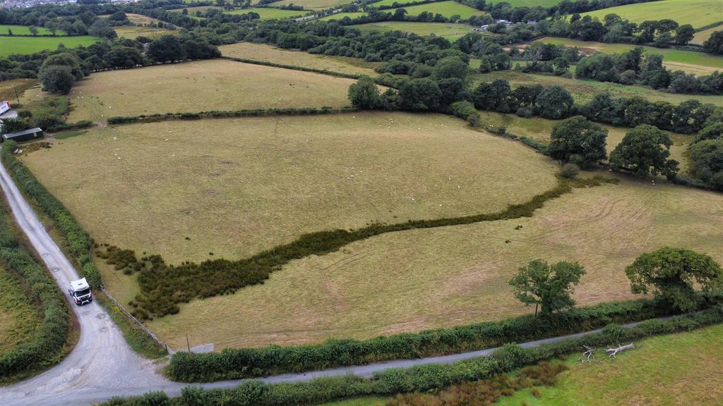 Property photo 2 of 6 Dji_Fly_20250808_140712_257_1754658480571_Photo_Op