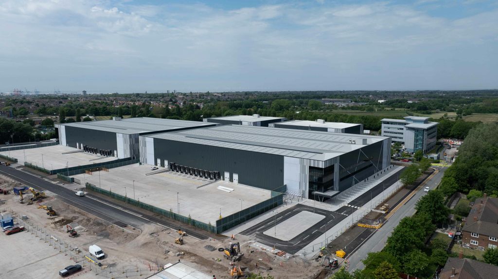 Property photo 2 of 8 Image 4