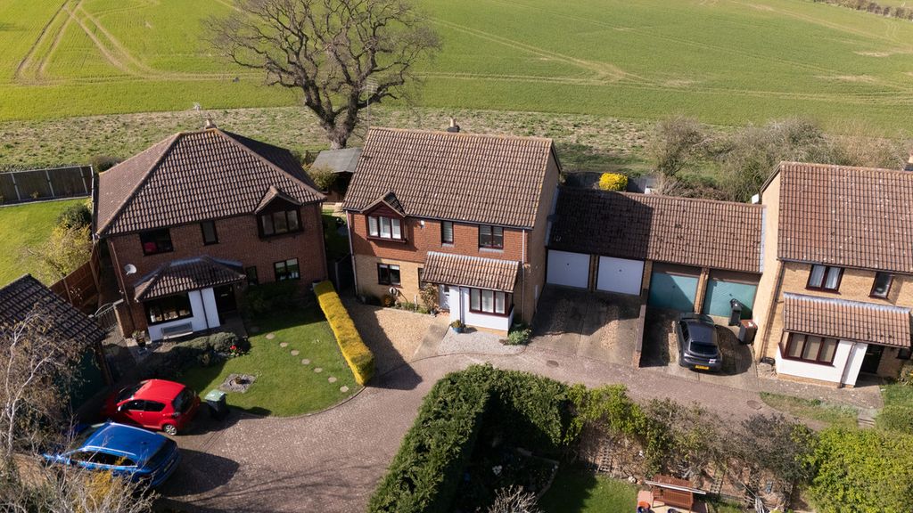 Property photo 2 of 11