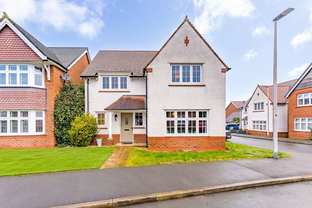 Property photo 1 of 28