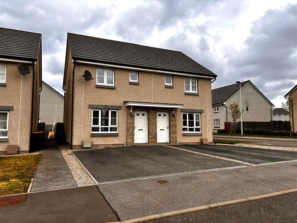 Property photo 1 of 14 1. External Front.Jpeg