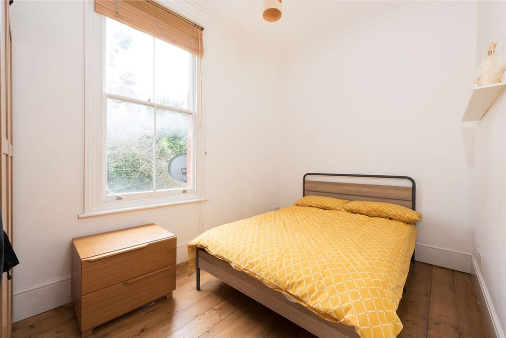 Property photo 3 of 7