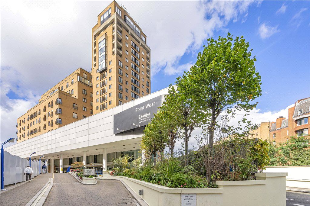 Property photo 2 of 13 Exterior