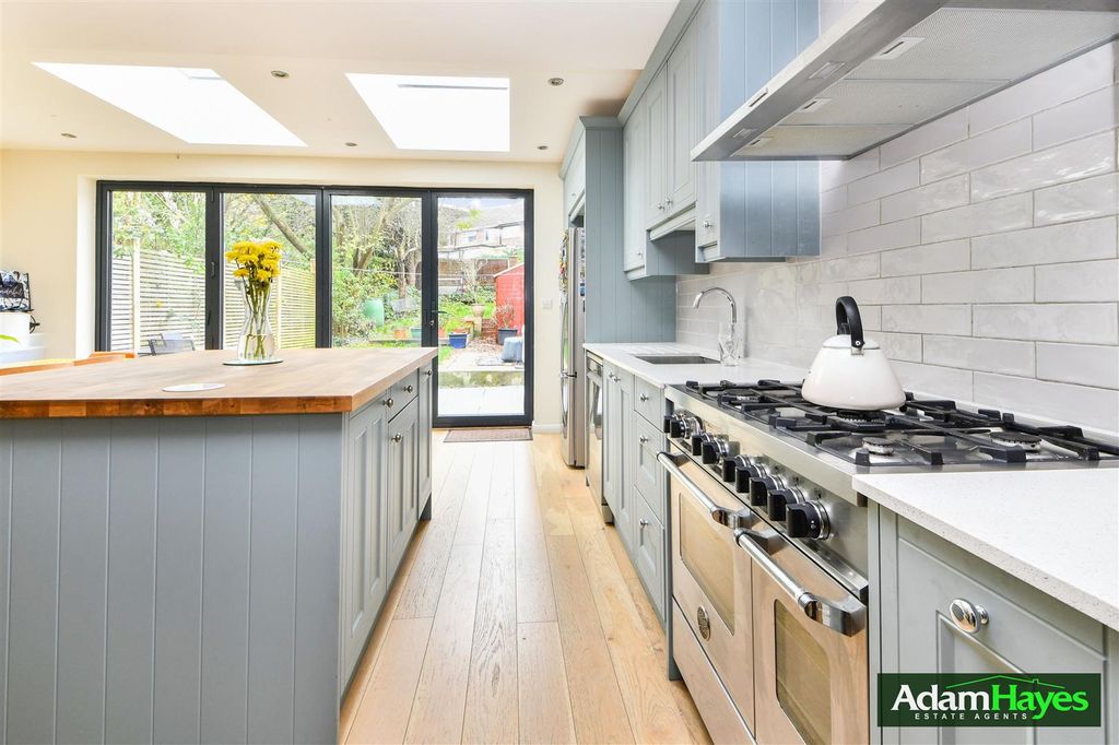 Property photo 3 of 17 Dsc_1878.Jpg