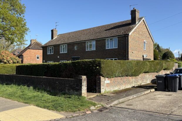 Property photo 1 of 8