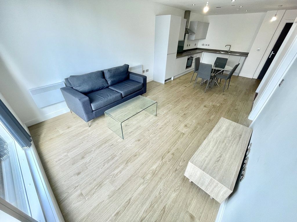 Property photo 1 of 6 Living Room