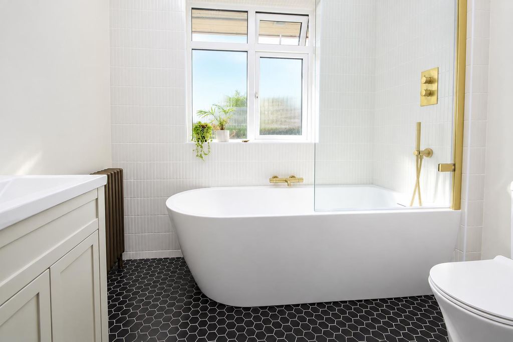 Property photo 2 of 20 B7Bdb2Ec-Aac0-46Ac-A285-Fdd9Fc42664E.Png