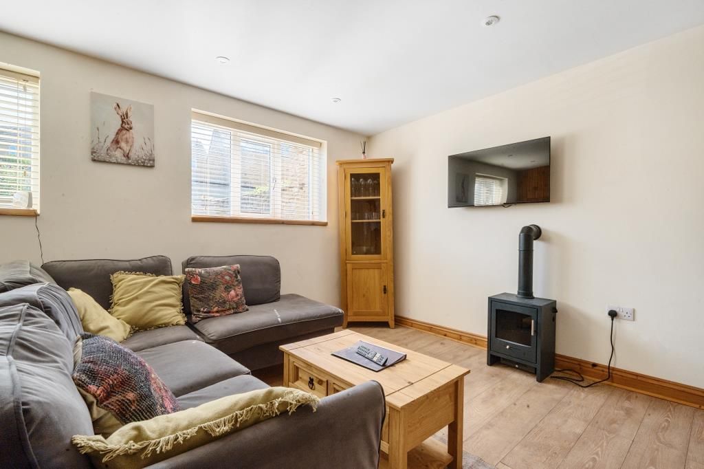 Property photo 2 of 20 Reception