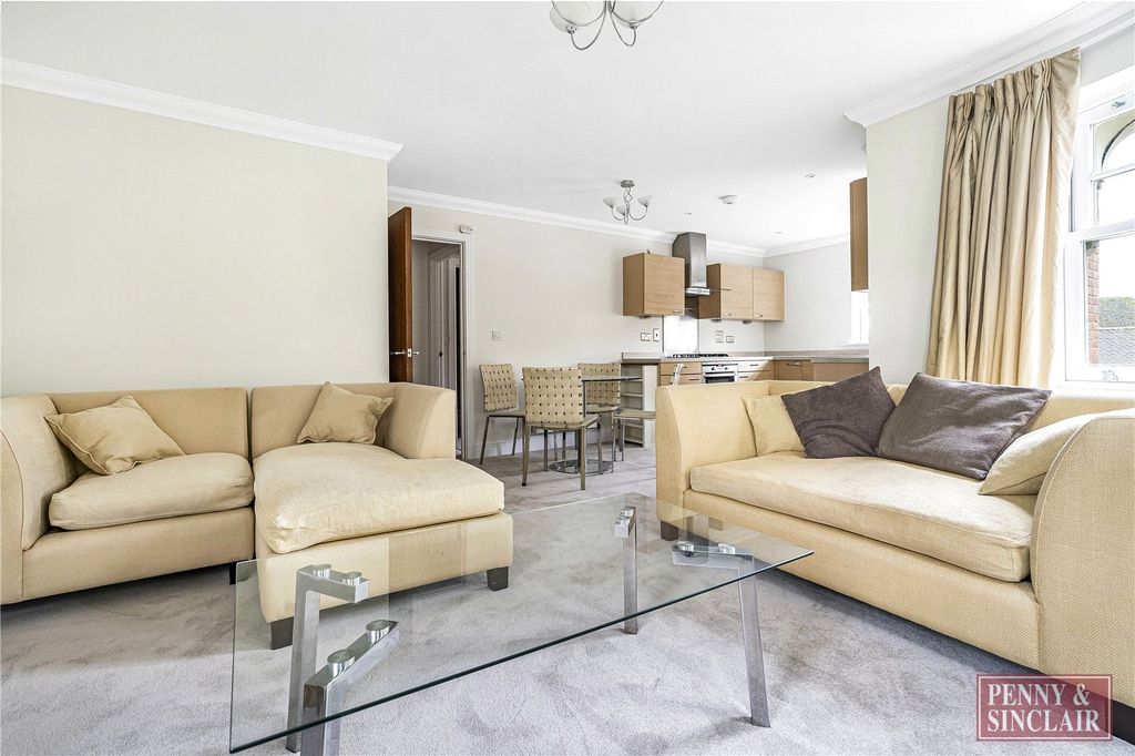 Property photo 1 of 9 Living Room