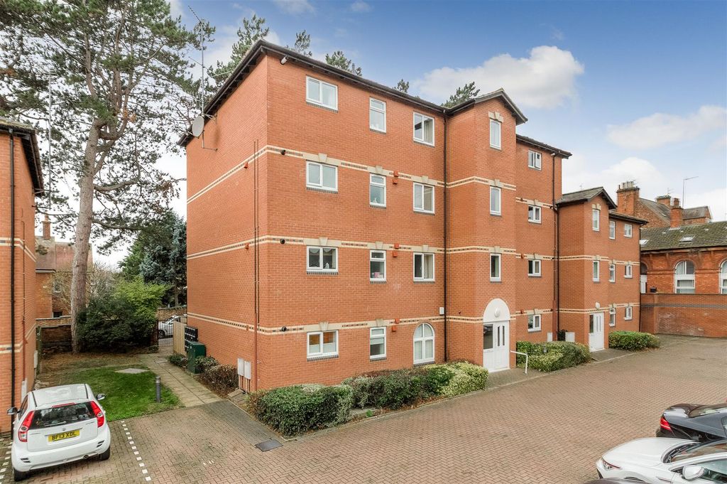 Property photo 2 of 15 General View Of The Building