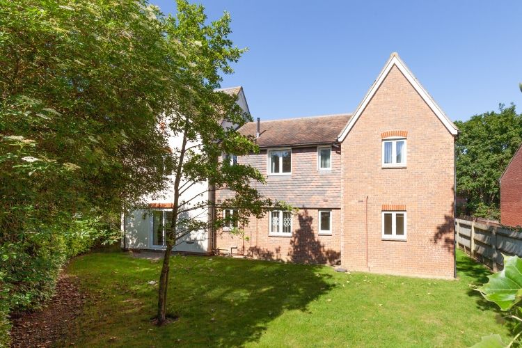 Property photo 1 of 9 194862