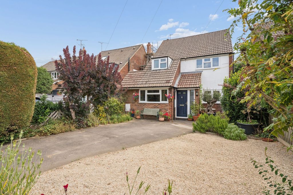 Property photo 1 of 26