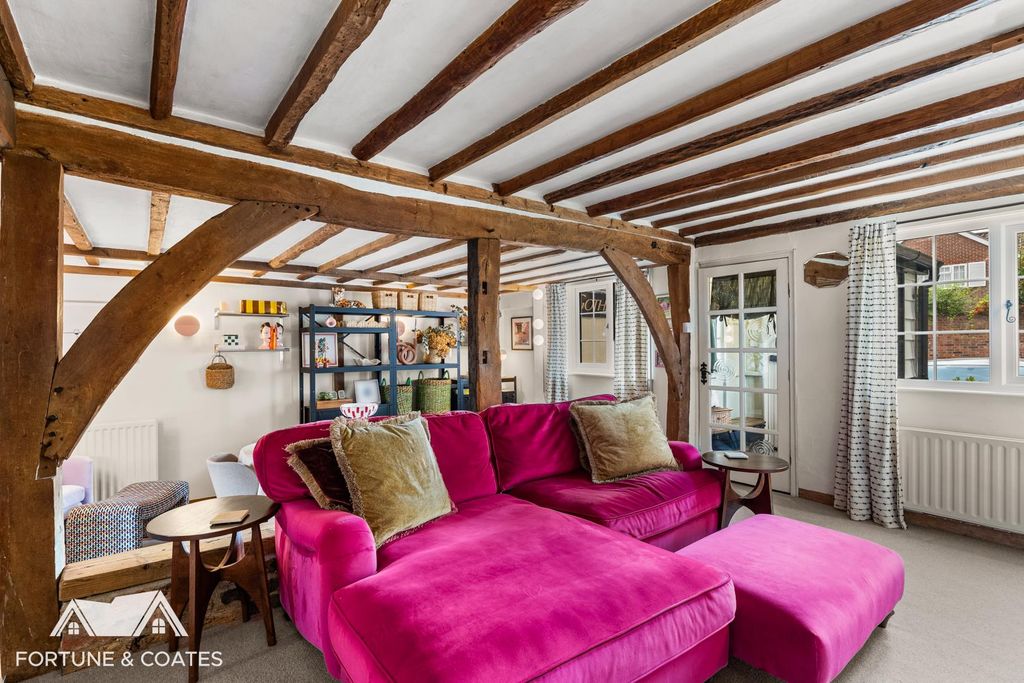 Property photo 3 of 28 Highstreet_14.Jpg