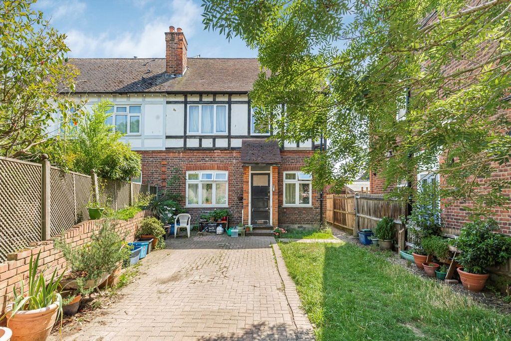 Property photo 1 of 7