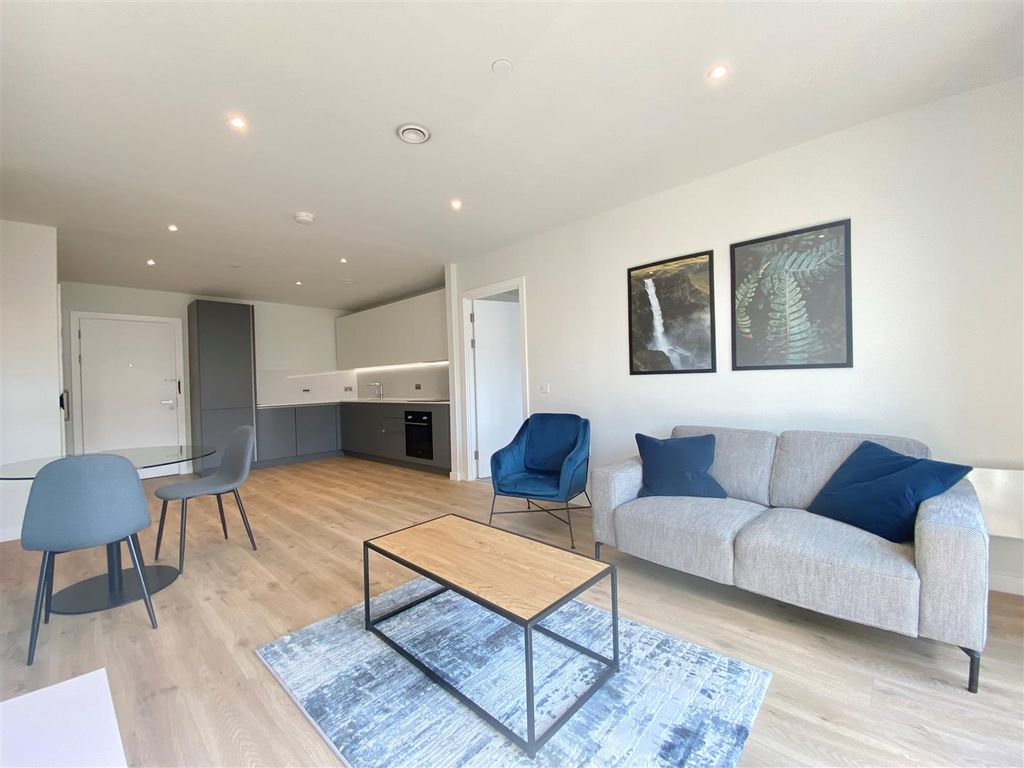 Property photo 1 of 9