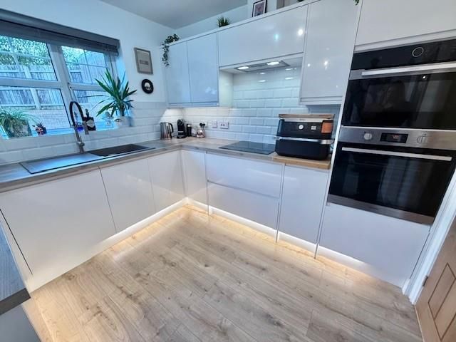 Property photo 2 of 17 14.Jpg