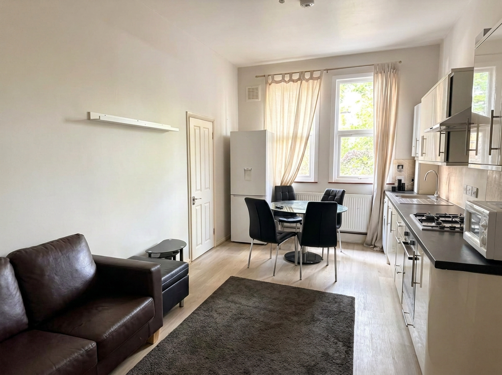 Property photo 1 of 4