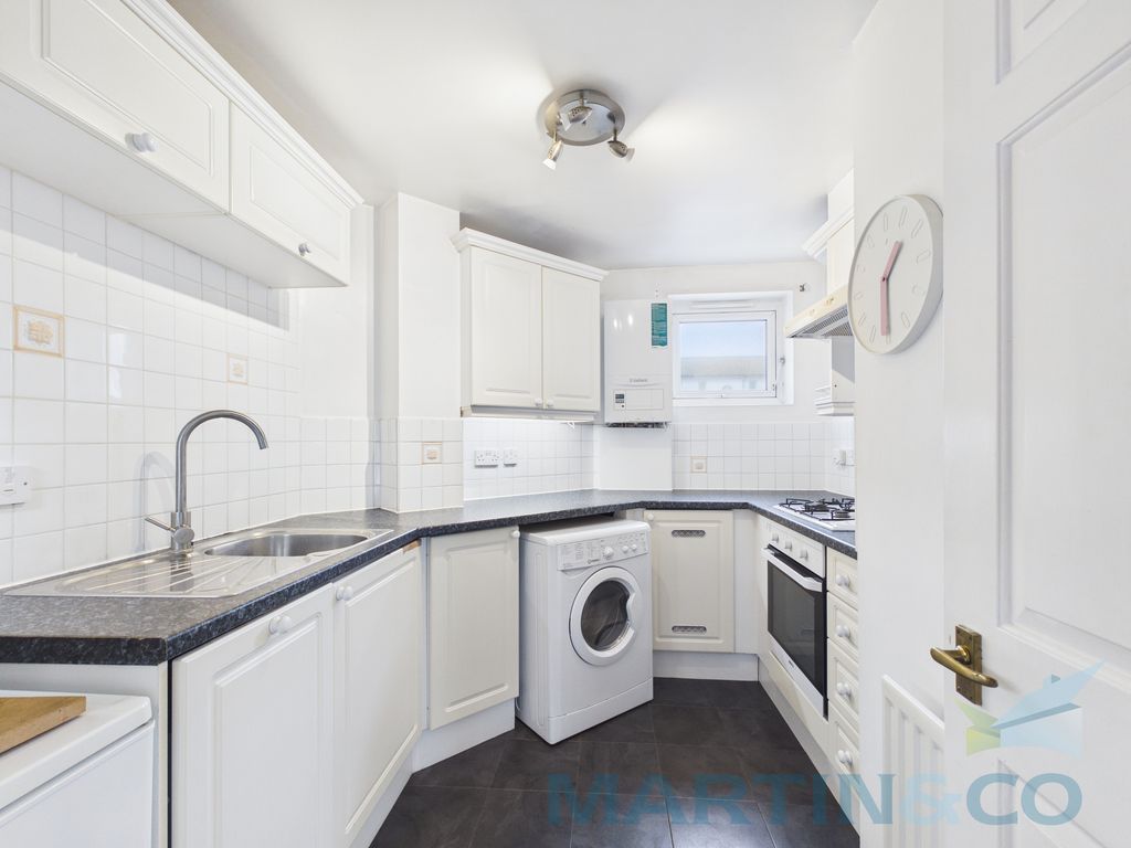 Property photo 3 of 14 Kitchen Pic 2