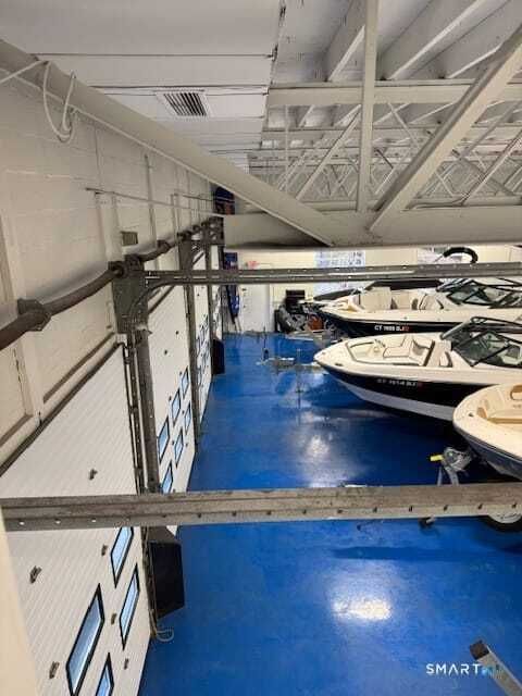 Property photo 3 of 12 <Alttext/>