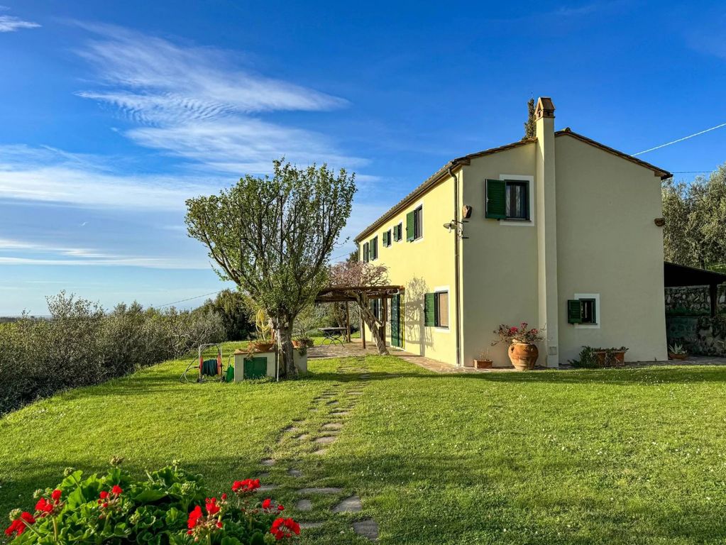 Property photo 1 of 31