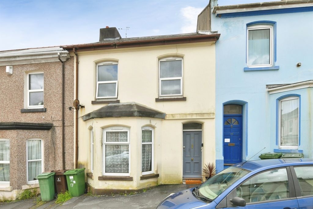 Property photo 1 of 16