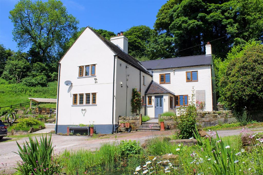 Property photo 1 of 27