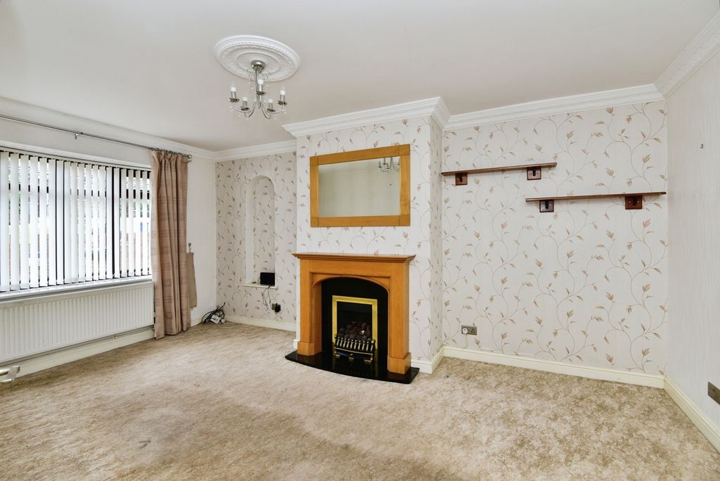 Property photo 2 of 20 Pbox-Img.Jpg