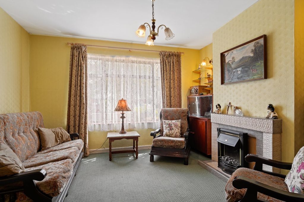 Property photo 2 of 28 Picture No. 07